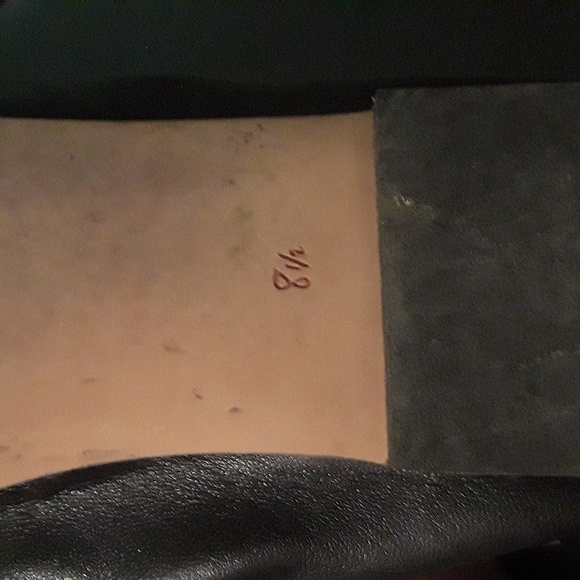 Pretty! L.K. Bennett London light gold metallic ballet flats, 8.5 - Picture 8 of 8